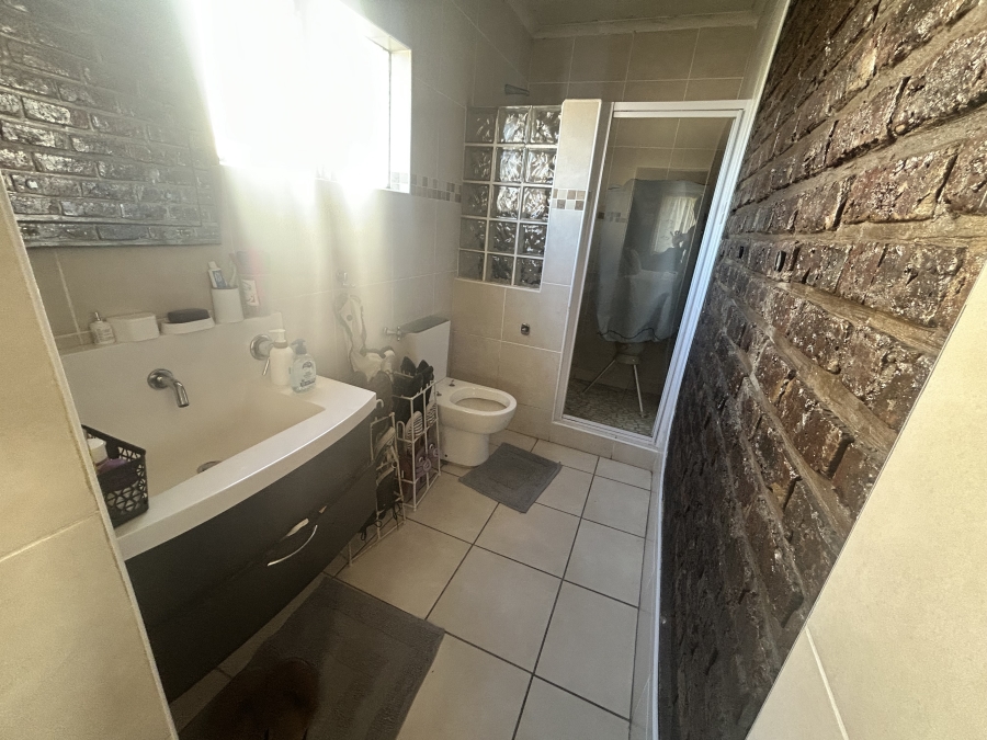 3 Bedroom Property for Sale in Amalinda Eastern Cape